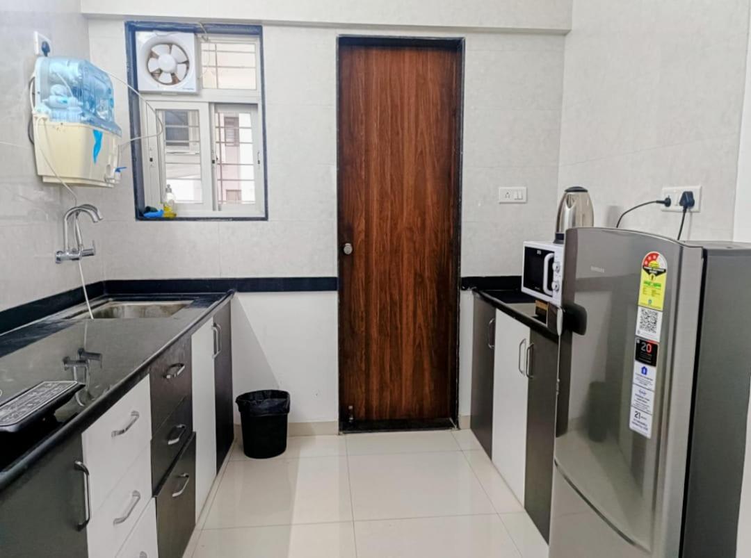 פונה Ornate Service Apartments מראה חיצוני תמונה